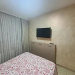 Kristina,istocno Sarajevo,vojvode Radomira Putnika 49d Saraybosna