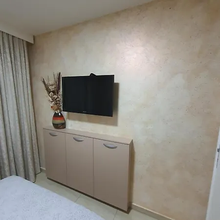 Apartament Kristina,istocno Sarajevo,vojvode Radomira Putnika 49d Sarajewo