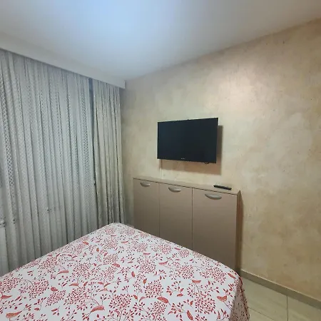 Kristina,istocno Sarajevo,vojvode Radomira Putnika 49d Sarajewo