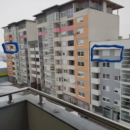 Kristina,istocno Sarajevo,vojvode Radomira Putnika 49d *