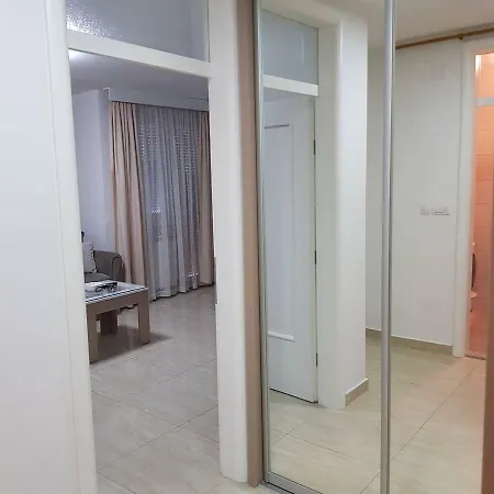 Kristina,istocno Sarajevo,vojvode Radomira Putnika 49d Apartament *