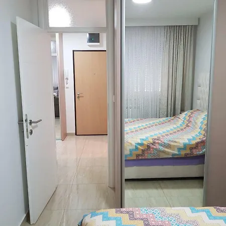 Kristina,istocno Sarajevo,vojvode Radomira Putnika 49d Appartement *